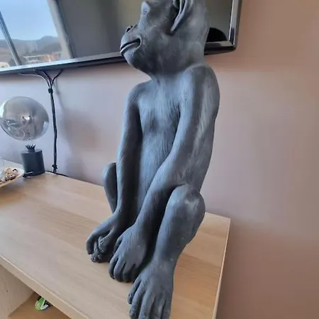 アパート Le Landouzy #parking#netflix *